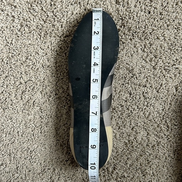BURBERRY Nova Check Pattern Leather Ballet Flats Beige Rounded Toe Sz 39 US 9 - Picture 13 of 14